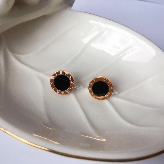 Black Roman Earring