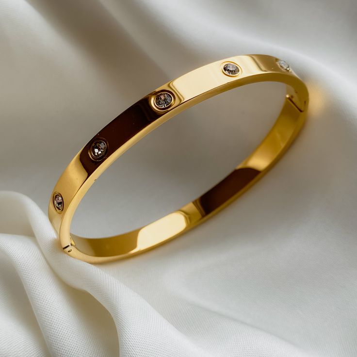 Golden Cartier Stone Bracelet